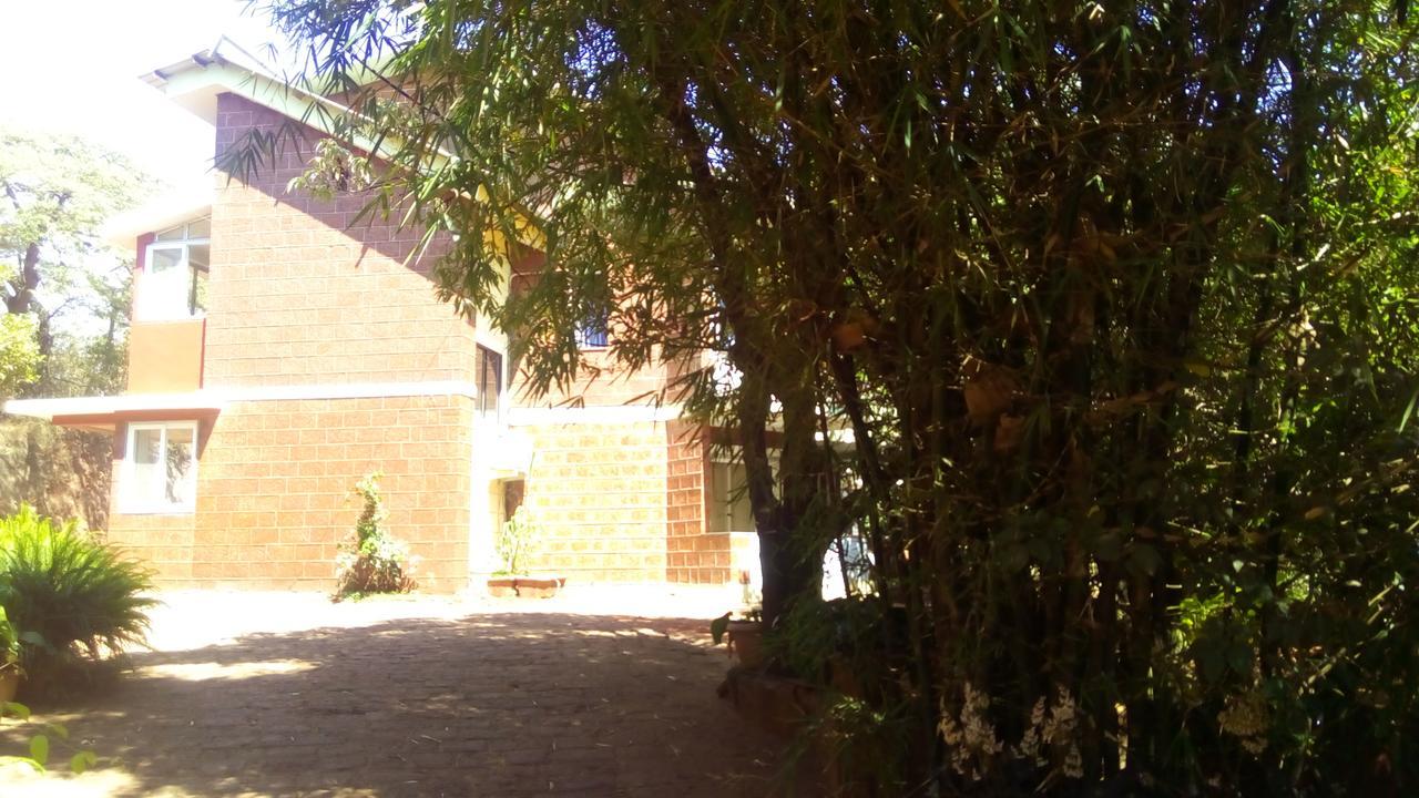 Mahābaleshwar Hotel Tree Top מראה חיצוני תמונה